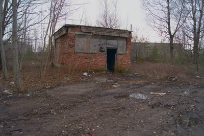 Дома возле променада