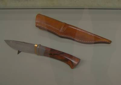 40 knives. Tõnu Arrak and friends.