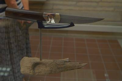 40 knives. Tõnu Arrak and friends.