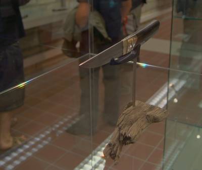 40 knives. Tõnu Arrak and friends.