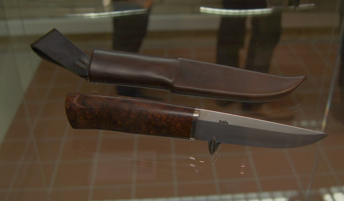  40 knives. Tõnu Arrak and friends.