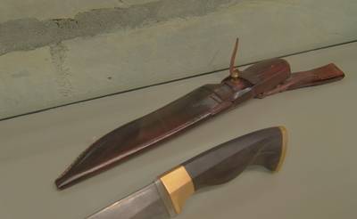 40 knives. Tõnu Arrak and friends.