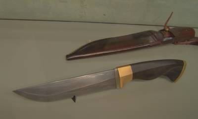 40 knives. Tõnu Arrak and friends.