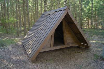 Место для костра Metsavenna. Metsavenna lõkkekoht.