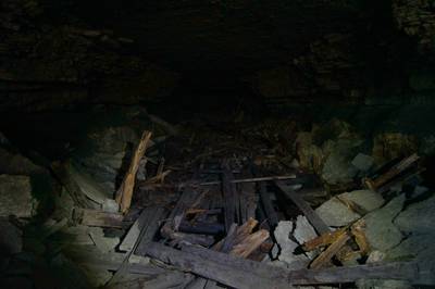 Тоннельные погреба в Астангу