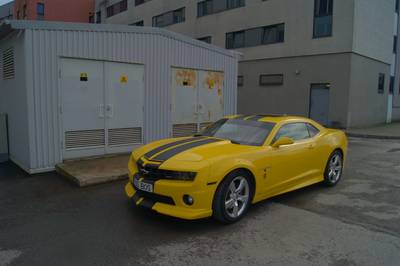 Трансформер и трансформаторная будка