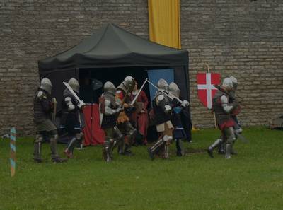 Рыцари на днях старого города