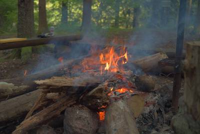 Закрытие сезона, костровое место лесных братьев (metsavenna lõkkekoht)