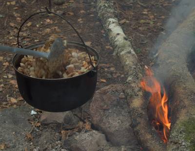 Закрытие сезона, костровое место лесных братьев (metsavenna lõkkekoht)