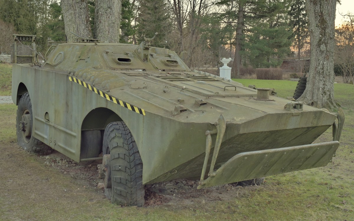 Бронированная разведывательно-дозорная машина (БРДМ-1). Музей Освободительной войны в Лагеди.