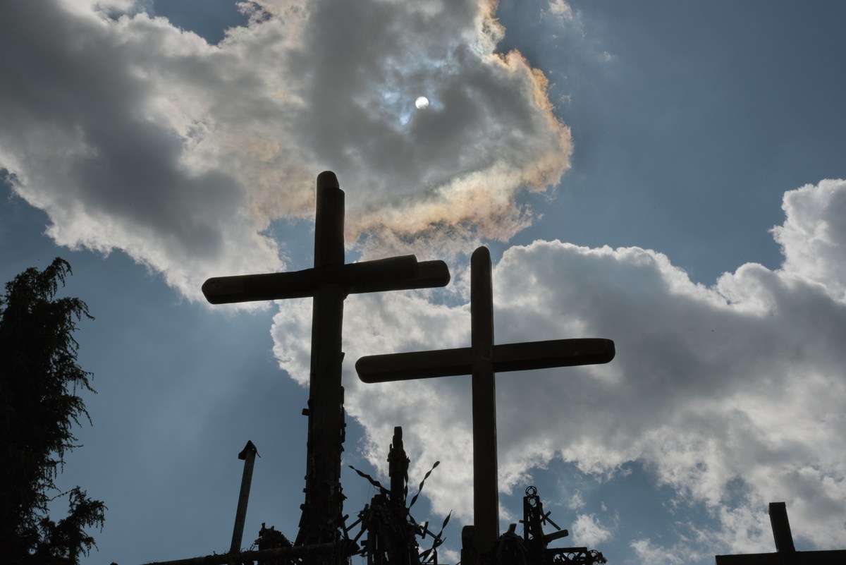  Литва, гора крестов.