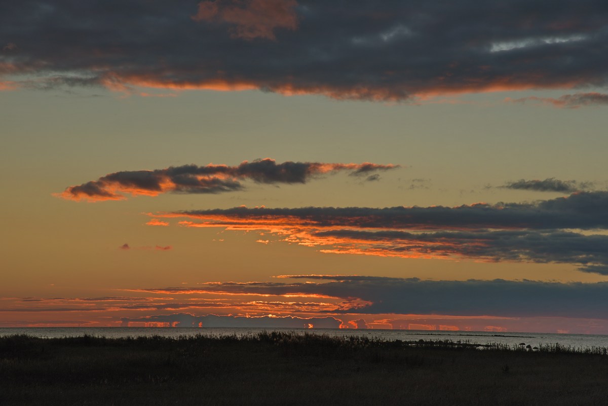 Закат на берегу Матси. Закрытие летнего сезона 2016, пляж.