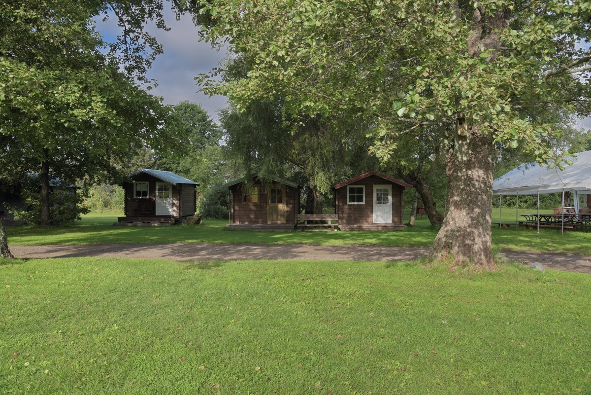 Маленькие домики.  Дом отдыха Туйсулиива (Tuisuliiva).