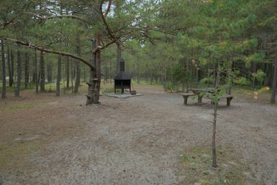 Пикниковое место кейбу (Keibu lõkkekoht)