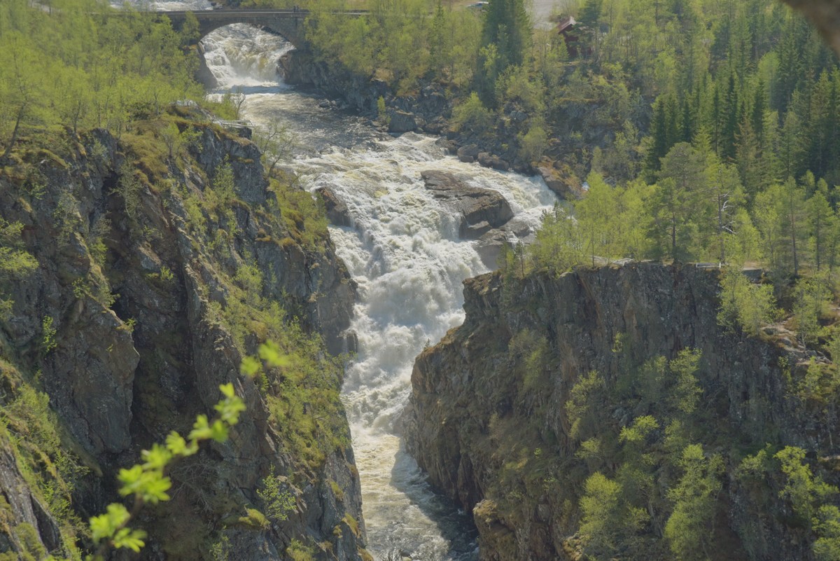  Водопад в Норвегии Ворингфоссен.