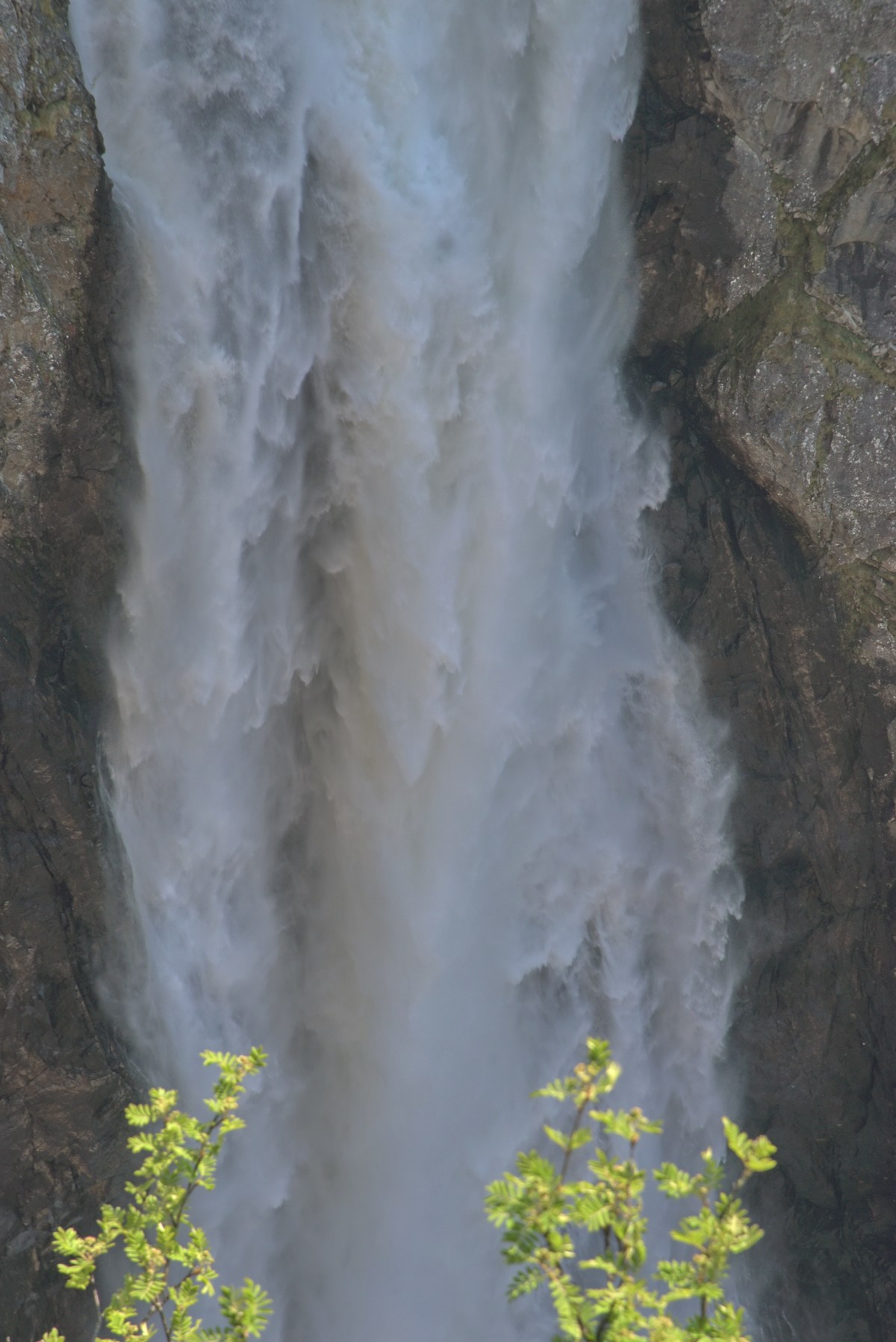  Водопад в Норвегии Ворингфоссен.