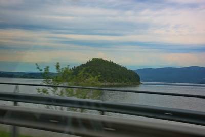 Норвегия. Вид из окна машины.