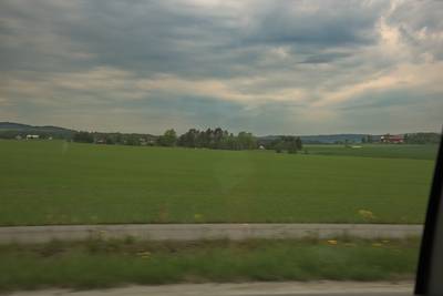 Норвегия. Вид из окна машины.