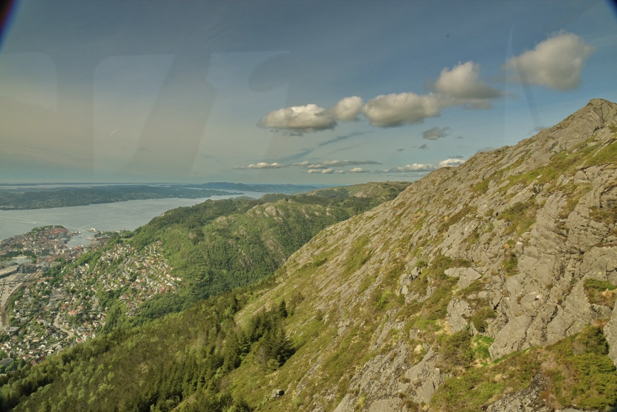  Норвегия, Берген, на горе.