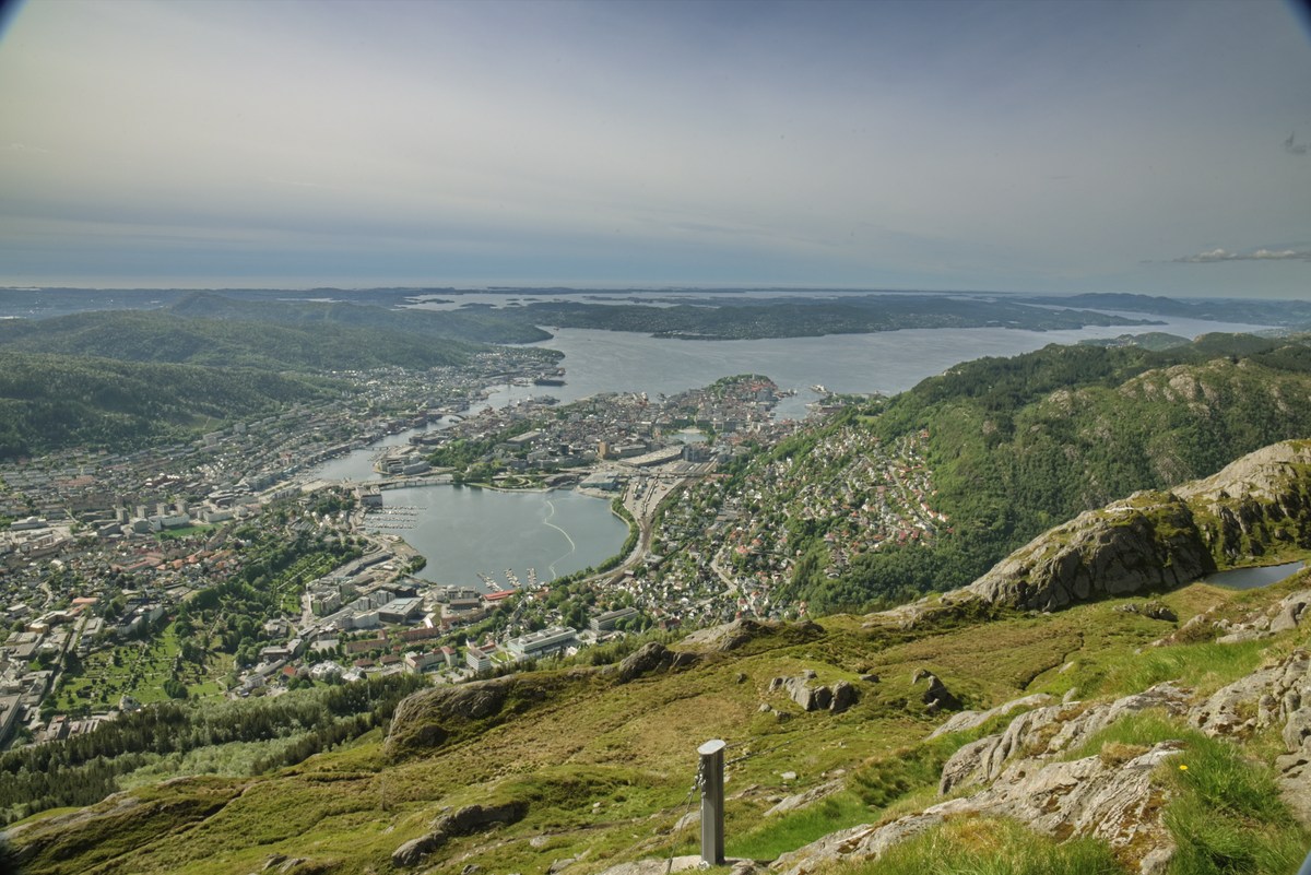 Вид с горы на Берген. Норвегия, Берген, на горе.