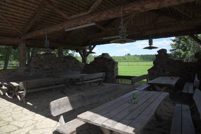 Центр отдыха Тоосиканну. Toosikannu Puhkekeskus. Дом отдыха Але-Сепа. Ale-Sepa puhkemaja.