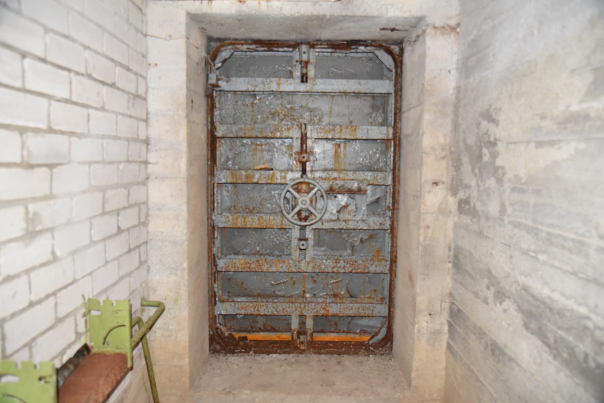  Бомбоубежище.