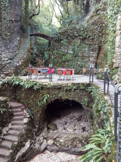 Ресторан 'Ущелье'