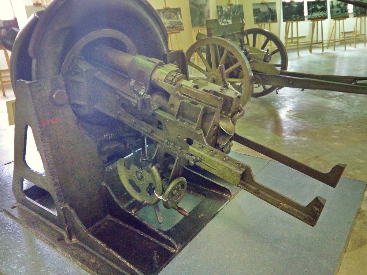 76-мм казематная пушка обр. 1940 г. Л-17. Музей артиллерии и связи. Вторая мировая.