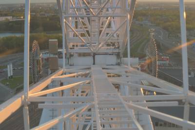 Посещали колесо обозрения на крыше торгового центра T1.